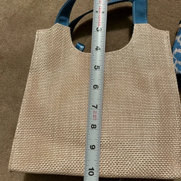 Estée Lauder Stylish Blue and Cream Tote Bag Set, New, Never Used - Picture 6 of 7